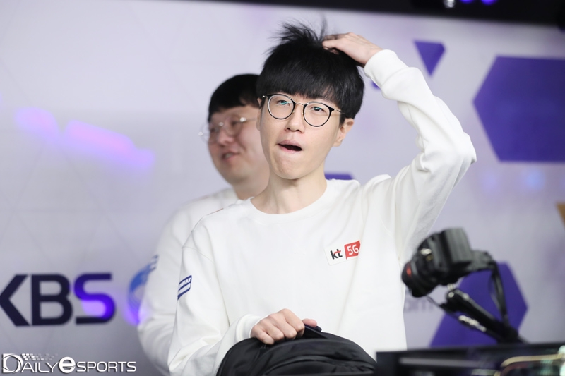 파일:보노롤스터.jpg