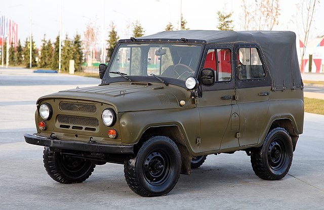 파일:UAZ-469.jpg