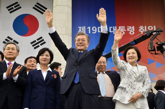 파일:명왕 등극.jpg