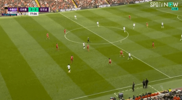 파일:손흥민 22-23시즌 리그 10호골 리플레이.gif