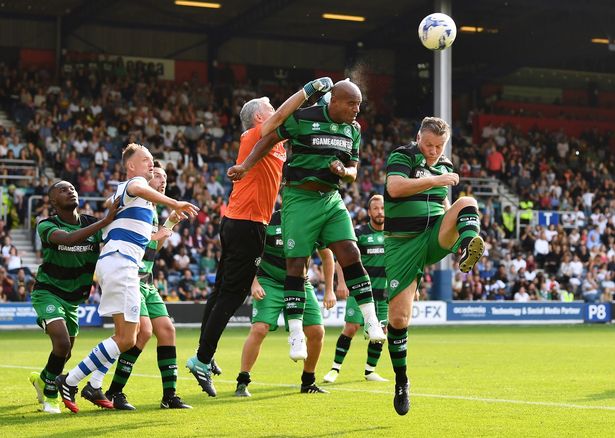 파일:GAME4GRENFELL-charity-football-match-Loftus-Road-London-UK-02-Sep-2017.jpg
