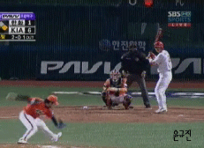 파일:마정길의 쩌는 변화구.gif