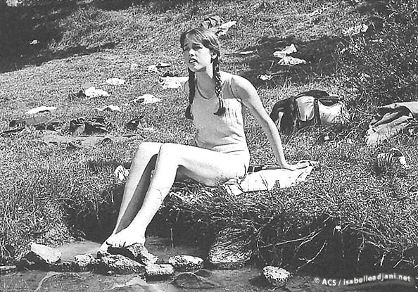 파일:이자벨 15살.jpg