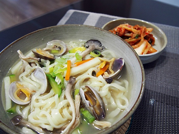 파일:바지락칼국수.jpg