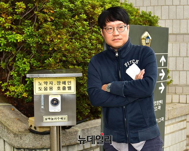 파일:덤덤덤덤.jpg