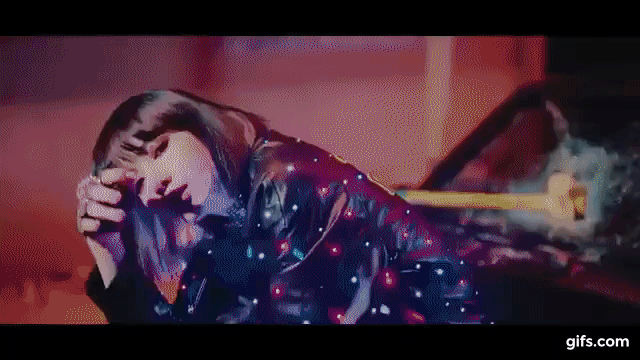 파일:LovesickGirls논란장면.gif