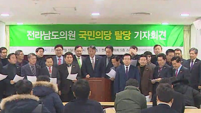 파일:Ahn54.jpg