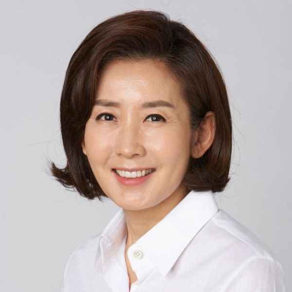 파일:나경원 프로필.jpg