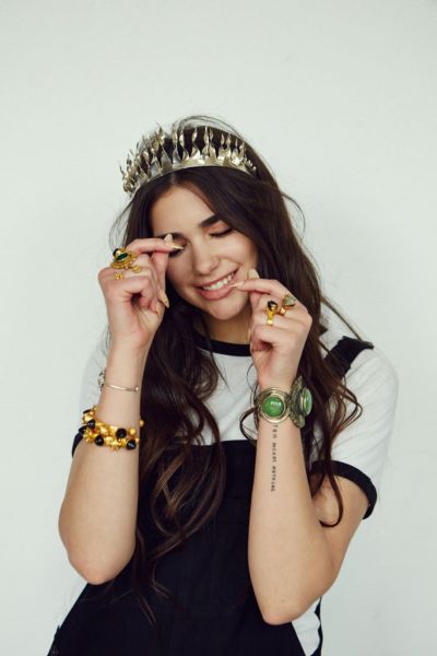 파일:Dua-Lipa-dua-lipa-40222740-683-1024.jpg