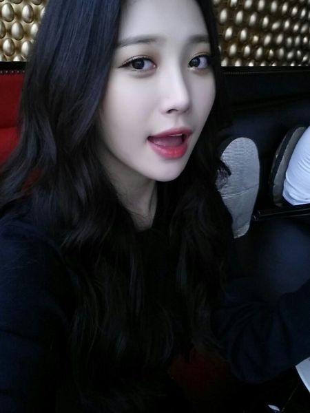 파일:유라셀카5.jpg