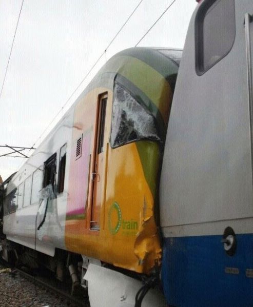 파일:O-Train 추돌사고 2015-11-14 13-54.jpg